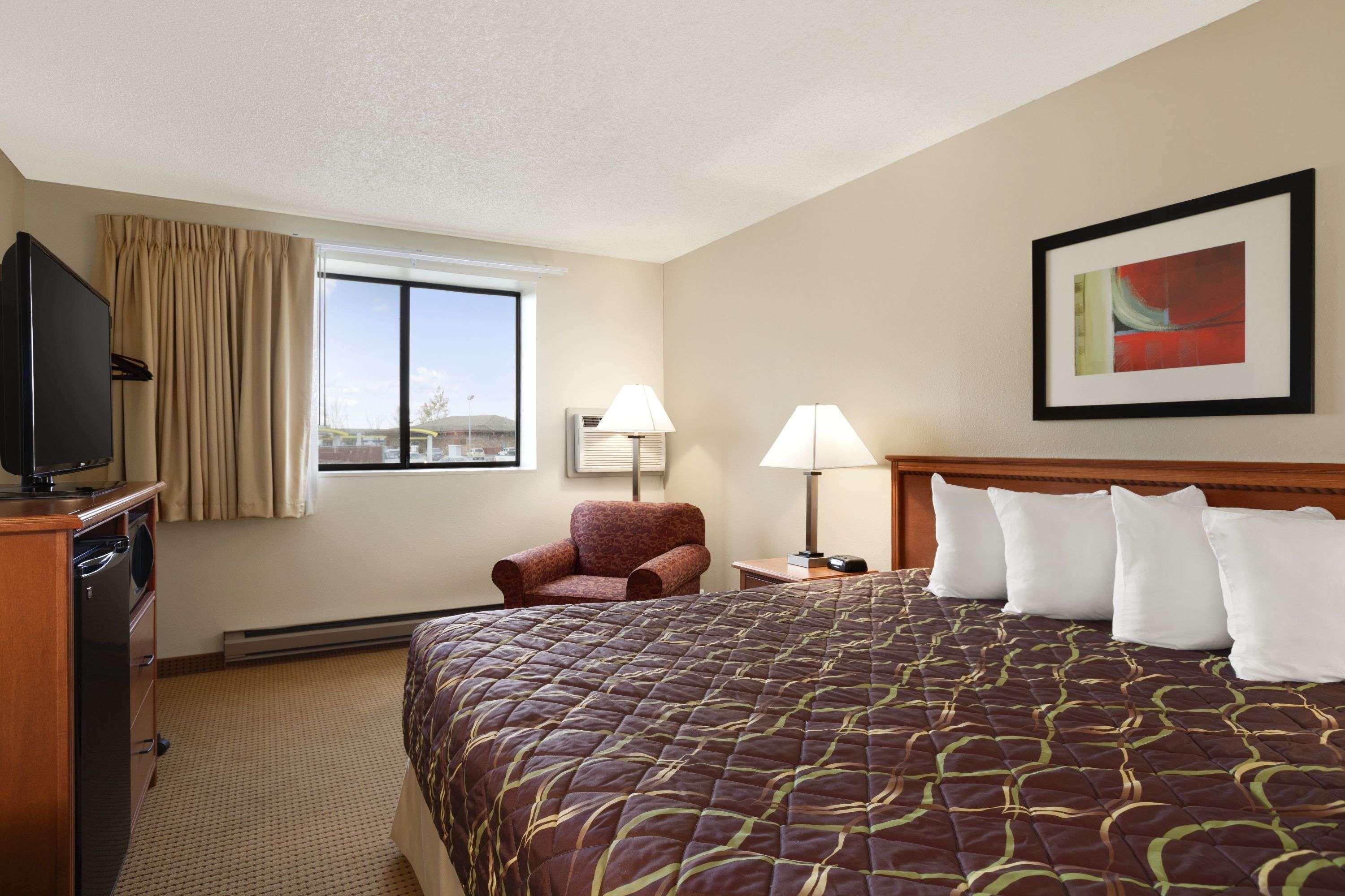 Hotel Super 8 By Wyndham Williston Nd Exterior foto